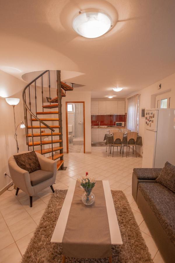 Apartments Lea Poreč Buitenkant foto